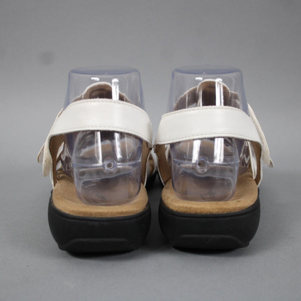 Trotters Sz 8 M White Tan Black Hook Loop Straps Open Toe Fabric Rubber Sandals