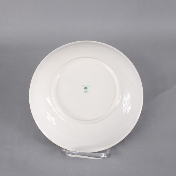 Nikko Cereal Bowl Christmas Time Happy Holidays 8.5" Cereal Soup Bowl