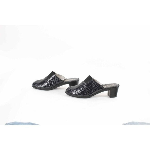 La Plume Sz 41 Black Reptile Embossed Mid Heel Patent Leather Mule Heels