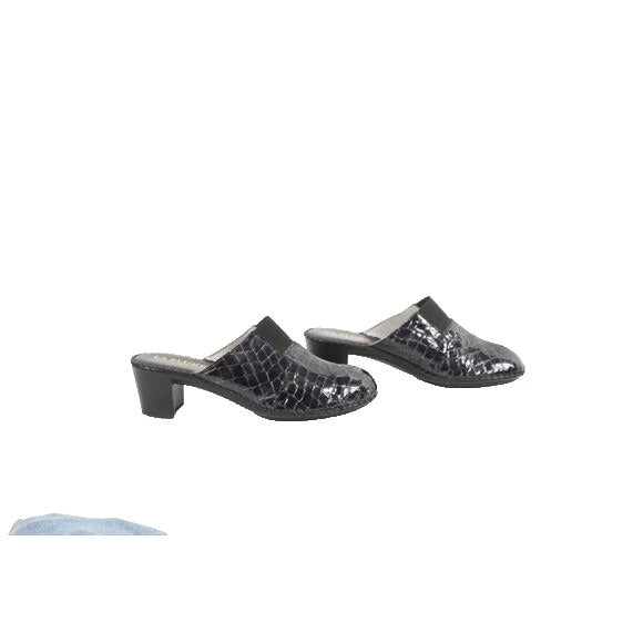 La Plume Sz 41 Black Reptile Embossed Mid Heel Patent Leather Mule Heels