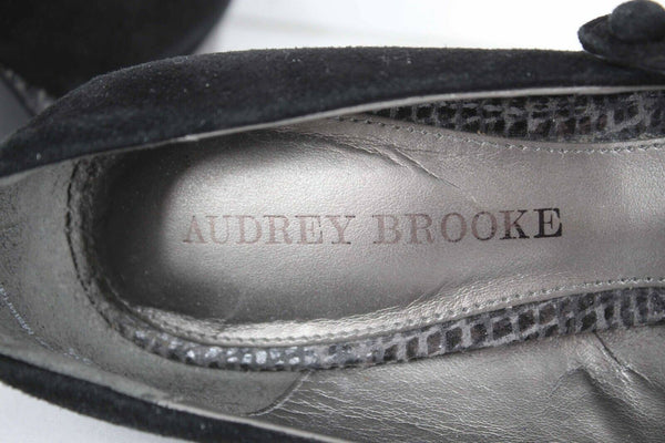 Audrey Brooke Sz 5.5 Black Gray High Heel Platform Snake Suede 4.25" Heels