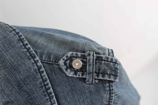 Chicos Sz 0 Blue Denim Rhinestone Button Front 100% Cotton Shirt Top