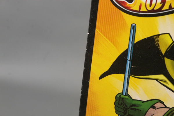 Mattel  Hot Wheels DC Comics Robin Car