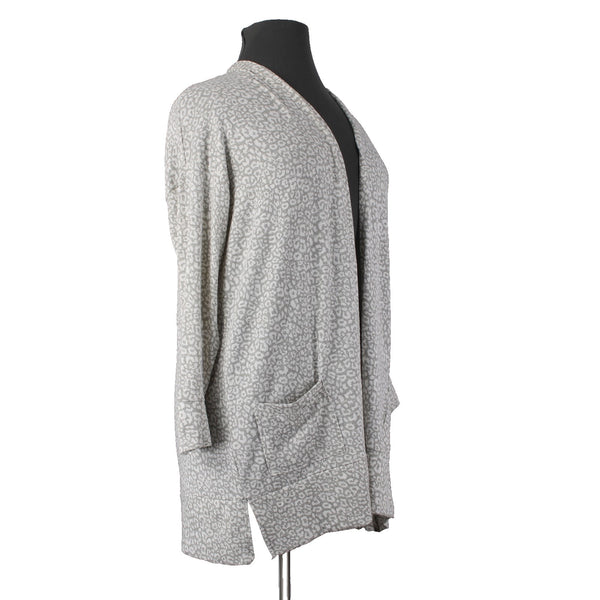 Como Blu Wrap Cardigan Sz 2X Gray White Animal Print Pockets Rayon Poly Sweater