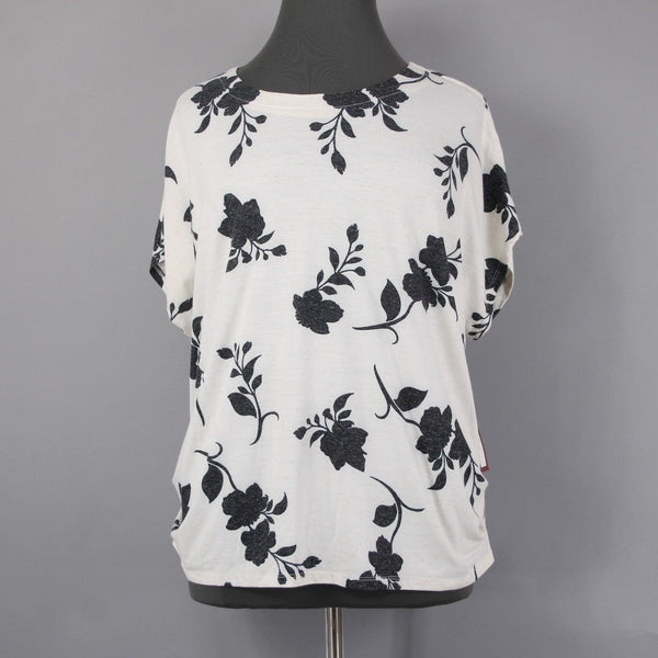 Love Scarlett Top NEW $58 Sz 3X Baltic Sea Combo White Black Poly Linen Top