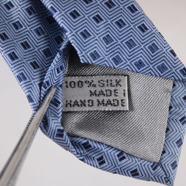 Christian Dior Tie Light Blue 57" x 3.5" Cravate Tissee Bleu Moyen 100% Silk Tie