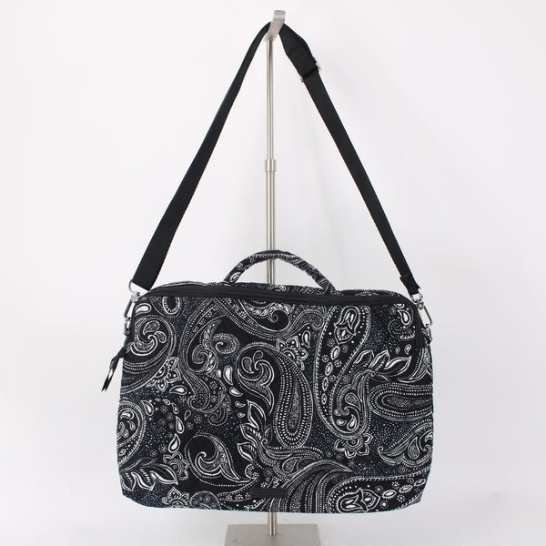 Vera Bradley Laptop Case 15 x 10 x 1.5 Black White Quilted Shoulder Strap Fabric