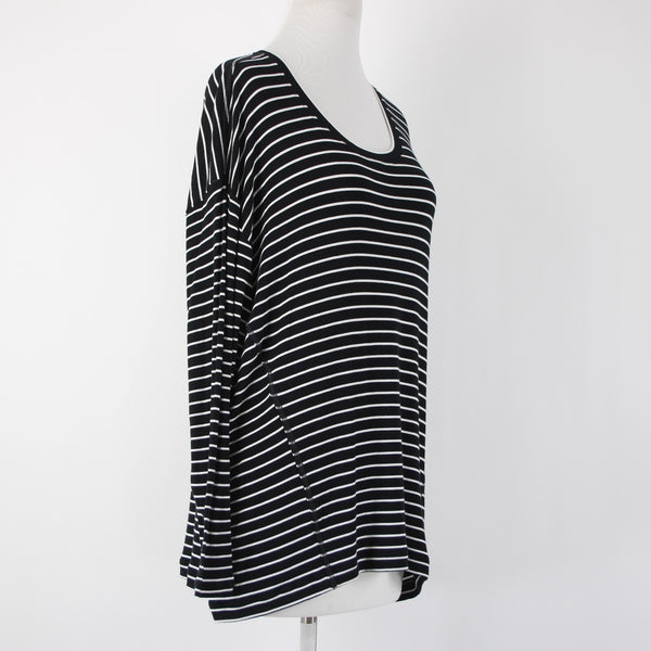 Cabi Sz S Black White Striped Round Neck Long Sleeve Rayon Spandex Top