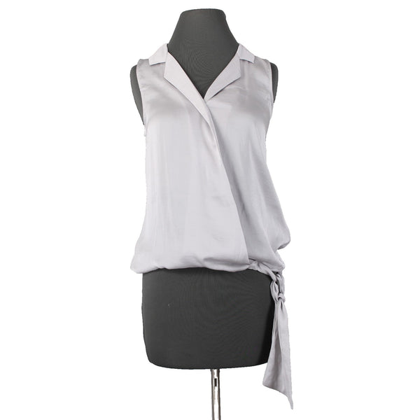 New York And Company Top NEW $37 Sz XS Shiny Gray Collared 100% Polyester Top