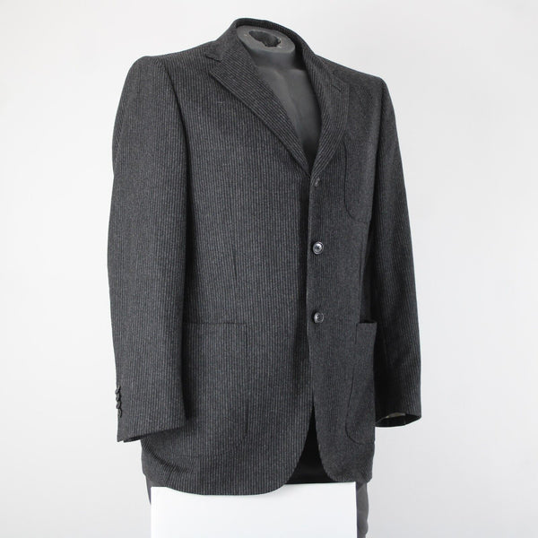 Luciano Barbera Sz 50 Charcoal Pinstripe Three Button 100% Wool Blazer Jacket