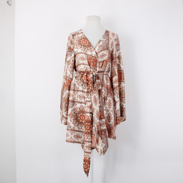 Molly Green $69 NEW Miriam Wrap Sz M Ivory Rust Satin Bohemian Polyester Dress