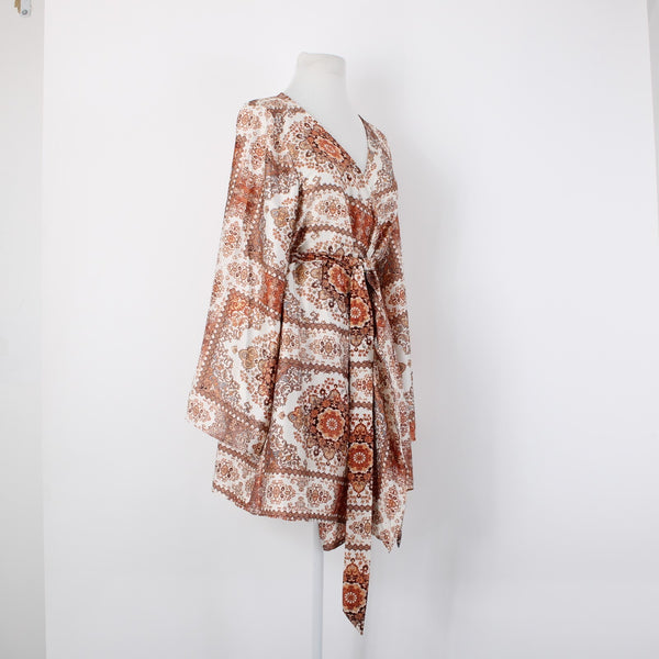 Molly Green $69 NEW Miriam Wrap Sz M Ivory Rust Satin Bohemian Polyester Dress