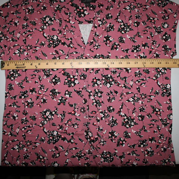J Jill Wearever Collection Sz M Petite Pink Black Multi Color Floral Rayon Dress