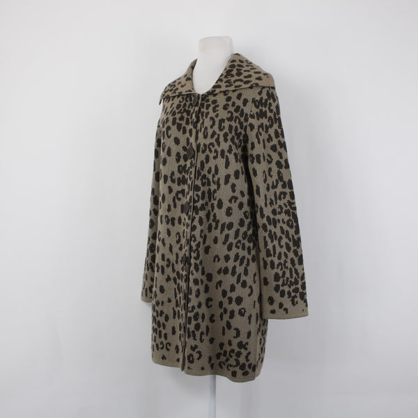 Chicos Cardigan Sz 1 Brown Tan Animal Print Buttons Acrylic Wool Cardigan Jacket