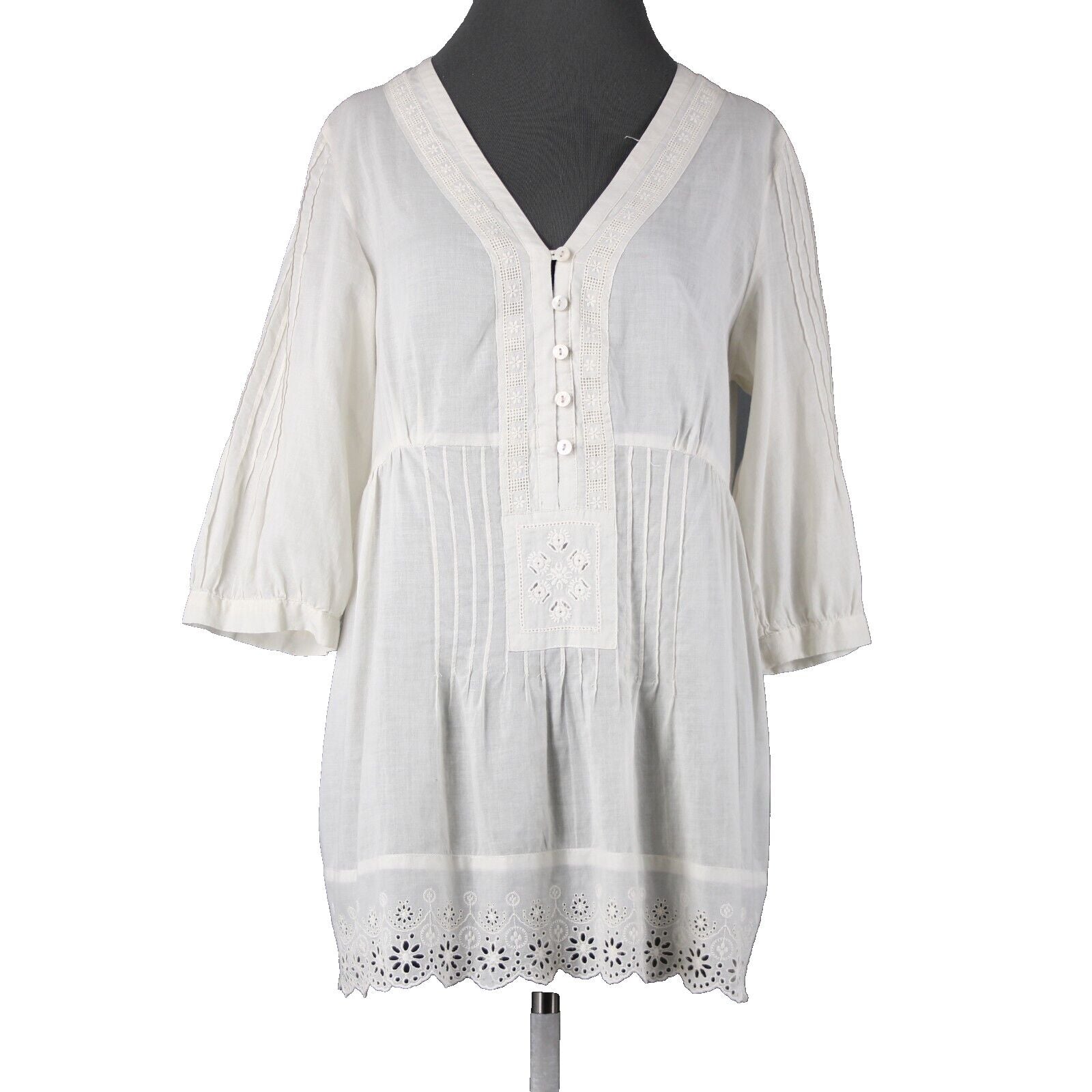 Johnny Was Sz M Cream Embroidered V Neck Flowy Cotton Polyester Top
