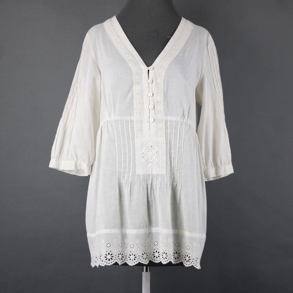 Johnny Was Sz M Cream Embroidered V Neck Flowy Cotton Polyester Top