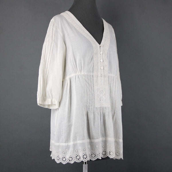Johnny Was Sz M Cream Embroidered V Neck Flowy Cotton Polyester Top