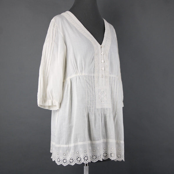 Johnny Was Sz M Cream Embroidered V Neck Flowy Cotton Polyester Top