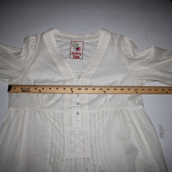 Johnny Was Sz M Cream Embroidered V Neck Flowy Cotton Polyester Top