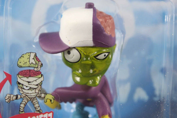 Entertoyment NEW Zombiezz Series One Mc Brains Action Figure