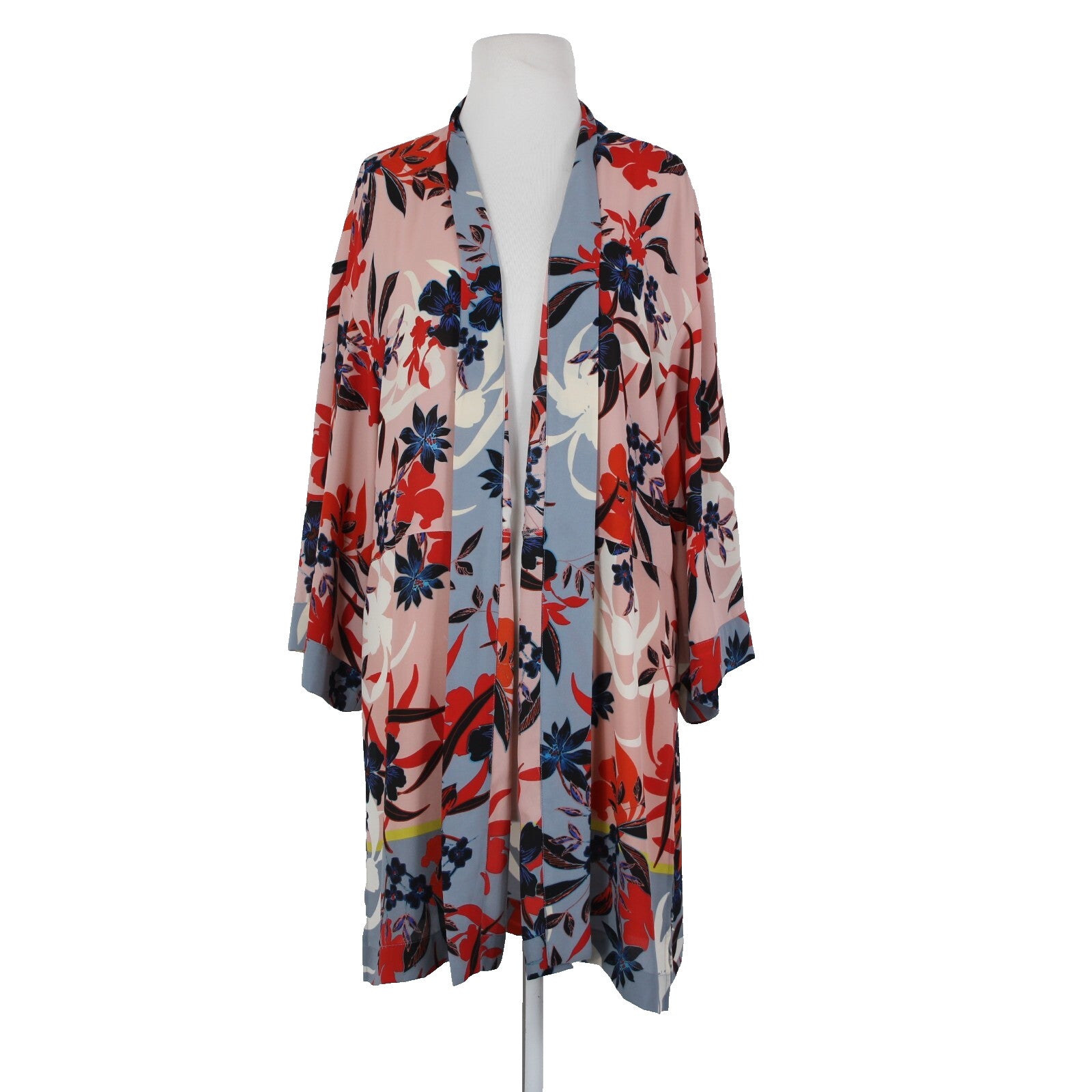 Cabi Sz M/L Pink Black Multi Color Floral 100% Polyester Wrap Sweater Wrap