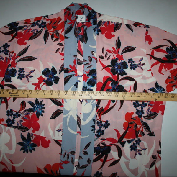 Cabi Sz M/L Pink Black Multi Color Floral 100% Polyester Wrap Sweater Wrap