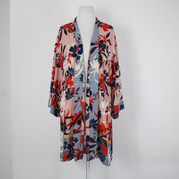 Cabi Sz M/L Pink Black Multi Color Floral 100% Polyester Wrap Sweater Wrap