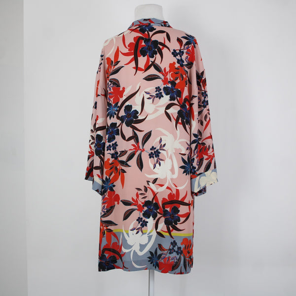 Cabi Sz M/L Pink Black Multi Color Floral 100% Polyester Wrap Sweater Wrap