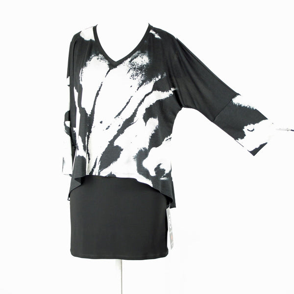 Frank Lyman NEW $179 Sz 6 Black White V Neck Lined Polyester Elasthane Tunic Top