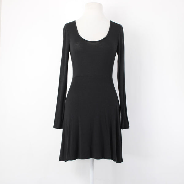 BCBGeneration Dress NEW $68 Sz XS Black Round Neck Unlined Rayon Spandex Dress
