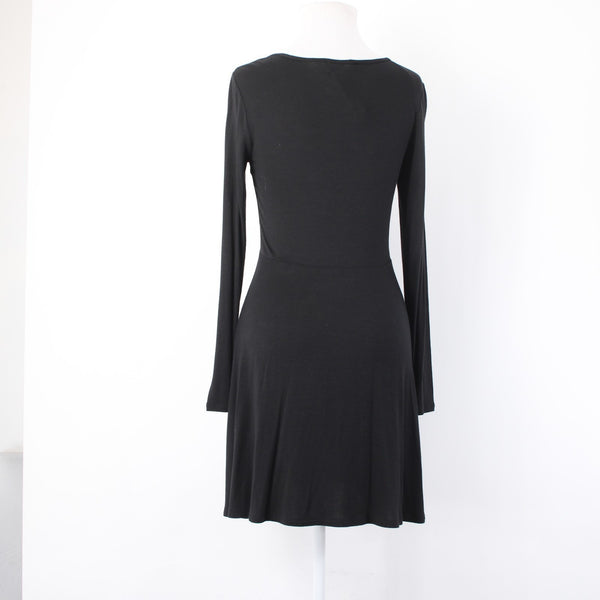 BCBGeneration Dress NEW $68 Sz XS Black Round Neck Unlined Rayon Spandex Dress