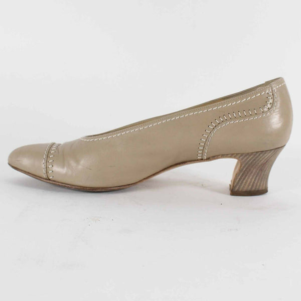 D'Rossana Vitello Sz 8.5 Tan White Leather Pointed Toe 1.5"  Heels