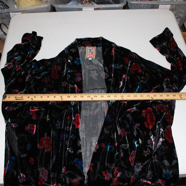 Johnny Was Wrap Sz S Black Red Multi Color Velour Pockets No Fabric Label Wrap