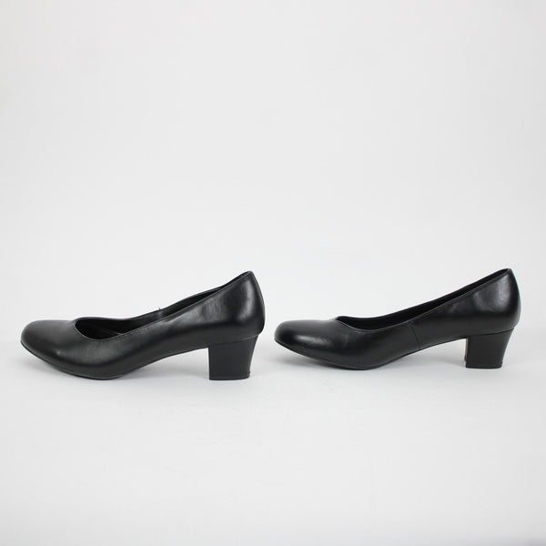 I Heart Comfort Layla 2 Sz 11 M Black Slip On Faux Leather Man Made 2" Heels