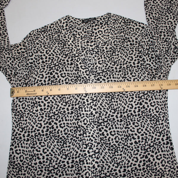 Express Top Sz SP Black Tan Animal Print V Neck 100% Polyester Top