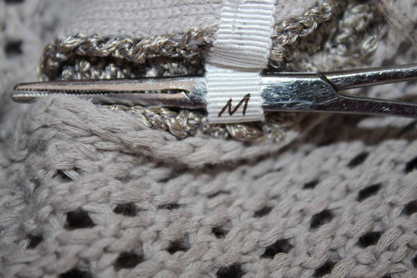 Willow & Clay NEW $121 Sz M Taupe Pullover V Neck Cotton Blend Sweater