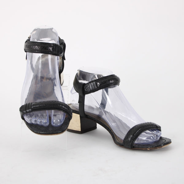 Lanvin Sz 39.5 Black Reptile Gold Strappy Buckle Leather 1.75" Heels