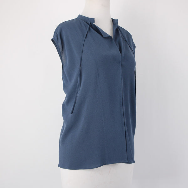Vince Top Sz M Blue Collared V Neck Unlined 100% Silk Top