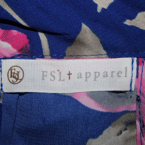 FSL Apparel NEW $35 Sz M Blue Pink Gray Floral High Neck 100% Polyester Top