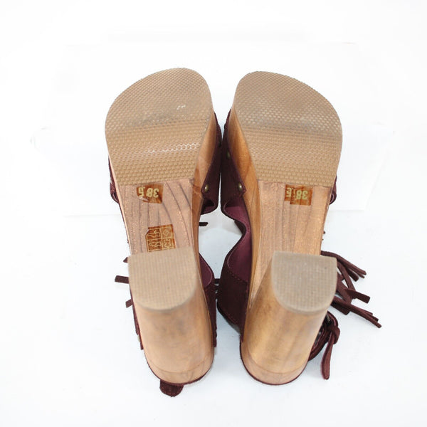 Five World Sz 38.5 Burgundy Red Fringe Suede Upper Leather Inner 4.5" Wood Heels