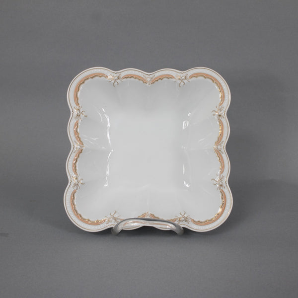 Hutschenreuther Viktoria White Peach Gold 8.5" x 8.5" x 2" Scalloped Emboss Bowl