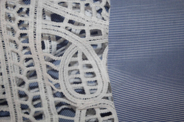 Chicos NEW Sz 0P Blue White Striped Pearl Woven Lace Slvs Cotton Blend Top