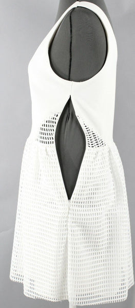 Nine Britton Sz M White Lace Overlay Fit n Flare Poly Nylon Blend Dress
