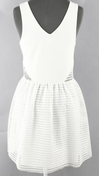 Nine Britton Sz M White Lace Overlay Fit n Flare Poly Nylon Blend Dress