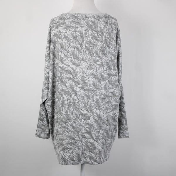White House Black Market NEW $89 Sz S Gray White Feather Dolman Tunic Rayon Top
