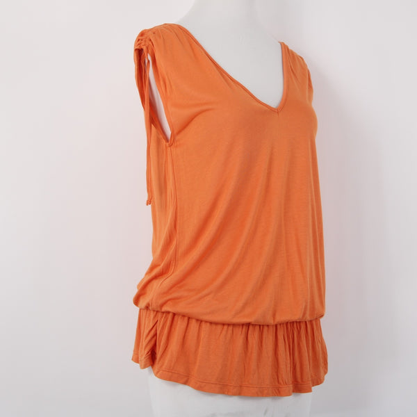French Connection Top Sz XS Orange V Neck Ruffled Ruched Shoulder 100% Rayon Top
