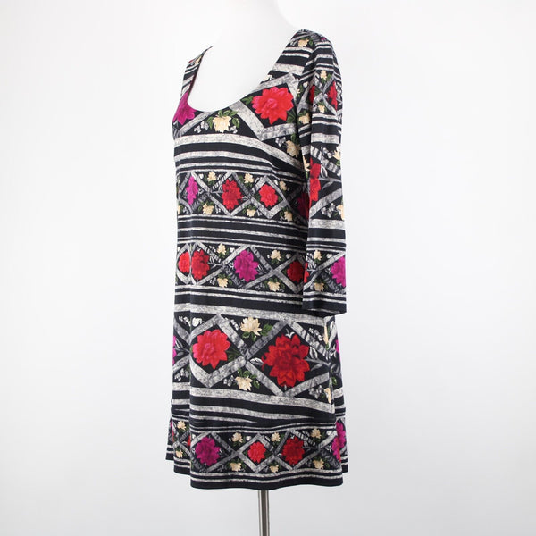 Diane Von Furstenberg Sz 6 Black Multi Color Floral Scoop Neck 100% Silk Dress