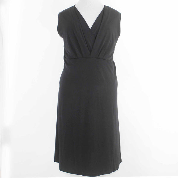 Merona Sz 4 Black Fit n Flare Fitted Lining Drapey V Neck Poly Nylon Blend Dress