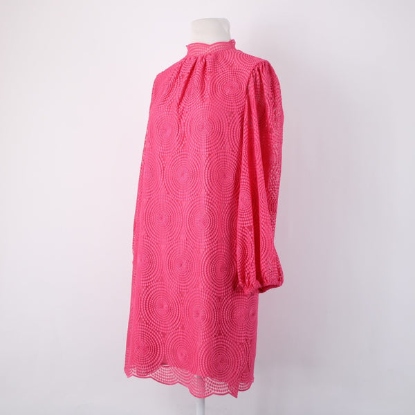 Trina Turk Dress Sz 6 Pink Collared Embroidered Lined Polyester Spandex Dress