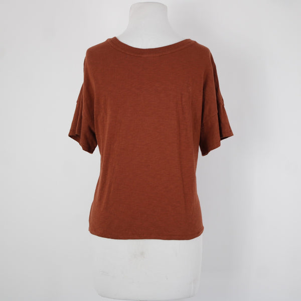 Shyanne Sz M Rust Brown Tan Just Add Whiskey Graphic Hi Lo 100% Cotton Top